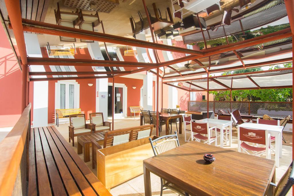 Апартаменти Club Pueblo Menorquin Сьютаделья Екстер'єр фото